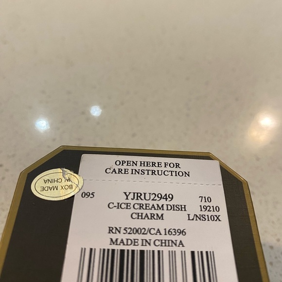 NWT and Box Juicy Couture cup cake in pink with gold tone accents. Always in box - Picture 7 of 7